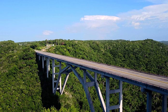 El Puente de Bacunayagua